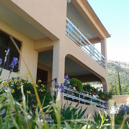 Apartment Davidovic Tivat Habitación foto